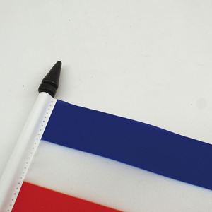 Bandera de Costa Rica de 14x21cm con Base para Decoración de Mesa o Escritorio, Nuevas Tendencias al por Mayor - Product Image 3