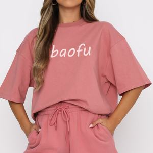 Fabricación Personalizada de Shorts Holgados para Mujer en Felpa Francesa o con Forro Polar en Más de 100 Colores Diferentes - Product Image 4