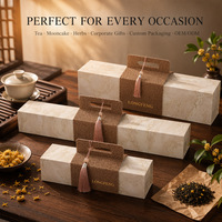 Coffret Cadeau Rigide Haut de Gamme Personnalisé à Motif Marbre avec Poignée à Pompon et Bande Tressée en Liège, Emballage Couleur Personnalisée pour Bijoux et Mariages