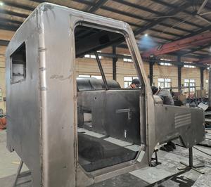 Op maat gemaakte sightseeingtrein voor buiten, van staal, attractie voor pretparken en winkelcentra, toeristentrein - Product Image 5