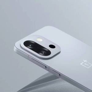 <span class=keywords><strong>OnePlus</strong></span> 13T รุ่นใหม่ล่าสุด หน้าจอ 6.32 นิ้ว 120Hz OLED Snapdragon 8 Elite กล้อง 50MP แบตเตอรี่ 6100mAh ชาร์จไว 80W มาตรฐาน <span class=keywords><strong>IP68</strong></span>/69 รองรับ 5G สมาร์ทโฟนขนาดกะทัดรัด - Product Image 6