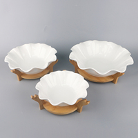 Ensemble d'Assiettes à Collations Feuille de Lotus en Céramique Unique Bol à Fruits Secs avec Plateau en Bois pour Servir des Bonbons Noix Autres Friandises Présentoir