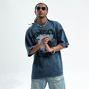 T-shirt homme bleu délavé surdimensionné avec imprimé graphique, style streetwear, décontracté, pour l'été - Product Image 2