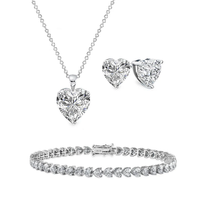 [CONJUNTO PROMOCIONAL] Conjunto de Colar, Pulseira e Brincos Florence Heart com Moissanite DEF de 1-3 quilates em Ouro 10K - Product Image 2