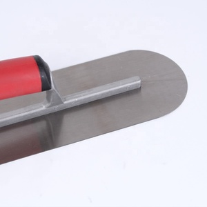 Truelle à tête ronde en acier à haute teneur en carbone de qualité AMF pour la maçonnerie - Product Image 4