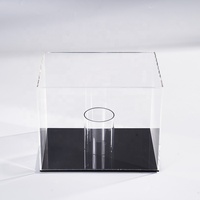 Présentoir en acrylique Vitrine moderne personnalisée pour casque Modèle acrylique Casque Produit Présentoir Cas