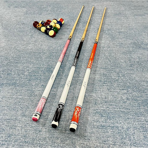 PREOAIDR Taco de billar de madera de arce de 2 piezas con funda pintada y unión de latón, palo de billar duradero para juegos de snooker - Product Image 3