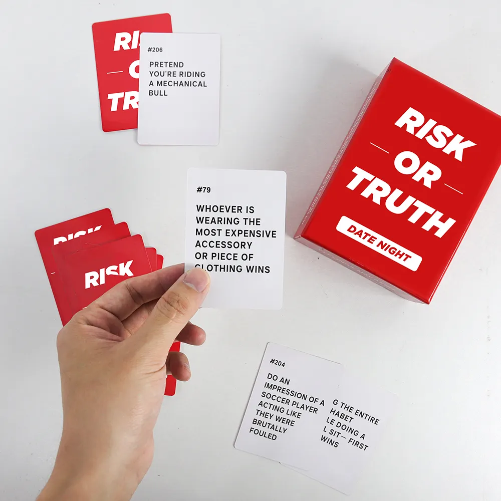 맞춤형 인쇄 서비스 음료 카드 놀이 게임 위험 또는 진실 음주 성인을위한 게임 카드 놀이
