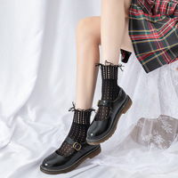 Chaussettes courtes style japonais Lolita ajourées, anti-bactériennes, élégantes, punk, pour femmes, printemps-été, avec pompon