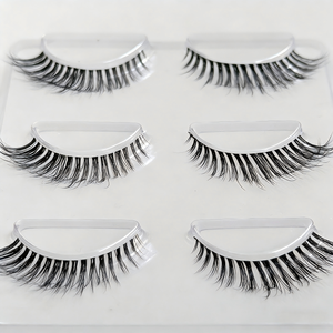 Ciglia finte all'ingrosso a lunghezza intera 10-12mm, personalizzabili, sottili e morbide, effetto occhio di gatto 3D naturale, lunghezze miste - Product Image 3