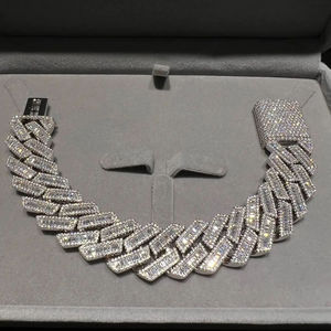 Modern 925 Sterling Silver Cuban Link Bracelet With Lab Grown Moissanite Diamond Polished Look Jewelry - Product Image 4