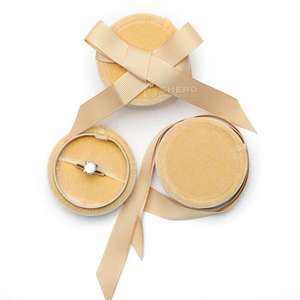 Boîte cadeau en velours personnalisée pour bracelet, pendentif, boucles d'oreilles, collier et bague – Qualité supérieure - Product Image 3