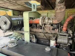 Compresseur d'air diesel portable Sullair 400XH d'occasion, 11,3 m3/min, 400 CFM, pour le forage - Product Image 3