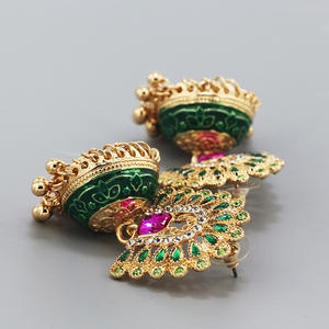 Bijoux pour femmes Jumka Bollywood Kundan traditionnel Jhumka indien plaqué or émail cloches pendantes gland boucles d'oreilles pour femmes - Product Image 5