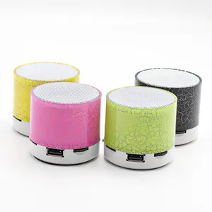 2020 Fabriek Prijs Mini Speaker Draagbare Draadloze Bt 5.0 S10 Auto Speaker Home Theater Speaker Met Led Fm Radio