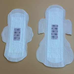 <span class=keywords><strong>Toallas</strong></span> <span class=keywords><strong>sanitarias</strong></span> desechables para mujer de flujo pesado <span class=keywords><strong>extra</strong></span> grande, fábrica de almohadillas menstruales para mujer de alta absorción súper largas en China - Product Image 2