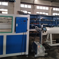 Machine de marquage laser CO2 en ligne pour ligne d'extrusion de tuyaux en PVC, PPR, PE – Imprimante laser pour codes QR et logos permanents