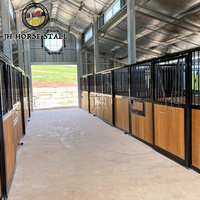 Crédible Fournisseur de Luxe Style Européen Cheval Stable Porte Coulissante Rentable Métal Acier Cheval Grange Stalles