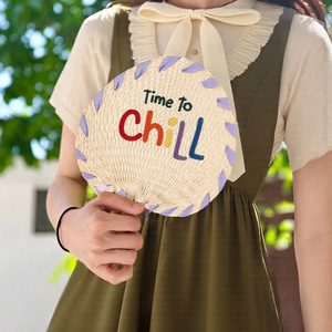 Éventail en feuille de palmier, éventail Hanfu pour enfants tissé à la main de style ancien, éventail en paille, éventail d'été en feuille de bananier, broderie personnalisée - Product Image 2