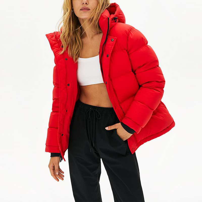 New Arrival Winter Red Down Waterproof Hooded Puffer Quilted Jacket Women Casual Warm Coat