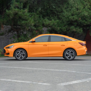 <span class=keywords><strong>Voiture</strong></span> d'Occasion Économique 1.5L 4x4 Essence <span class=keywords><strong>MG</strong></span> 5 en Stock Modèle MG5 2026 Édition Premium Mondiale 180DVVT - Product Image 3