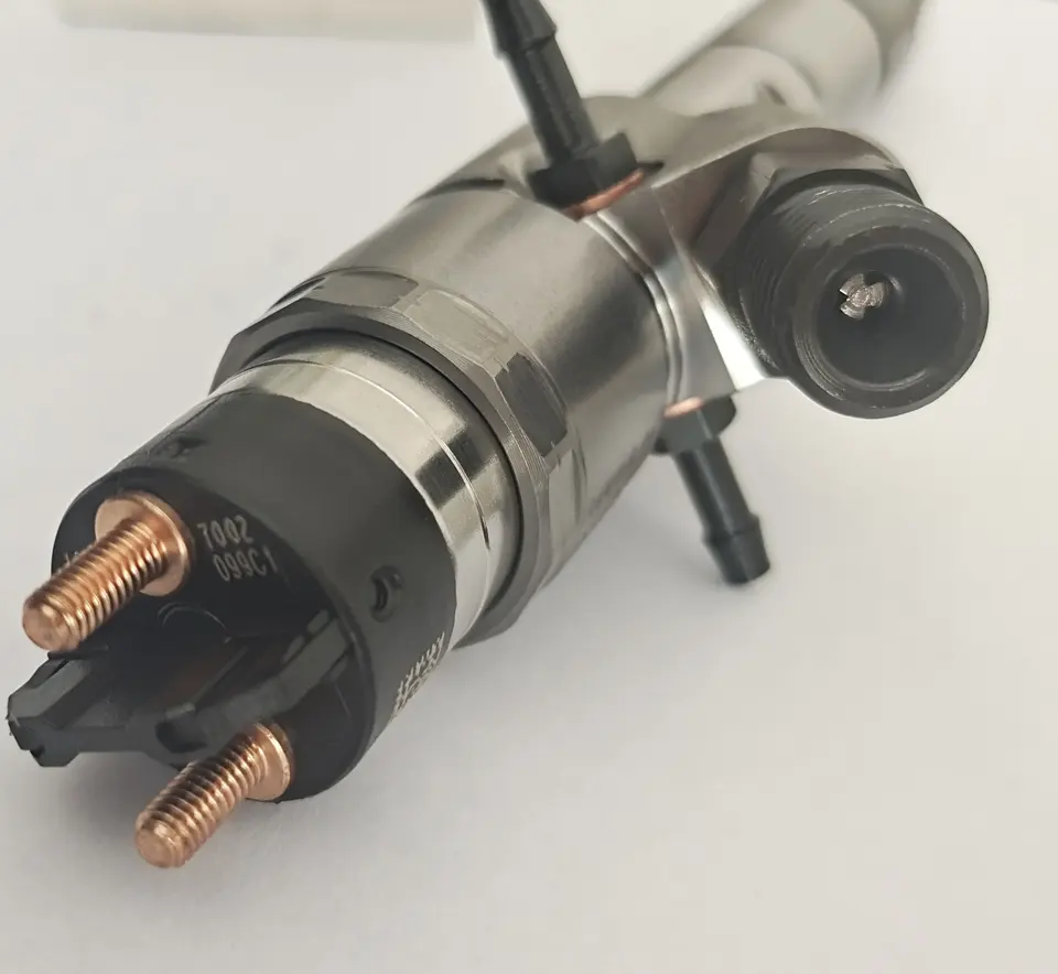 common rail injector 0445120043  0445120236 injector for MWM CUMMINS VW injector nozzle 0445120043  0445120236  961204640014