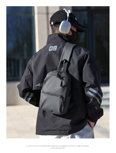 Bolso Bandolera para Hombre, Impermeable, Antiarañazos, de Cuero PU, Bolso de Pecho Minimalista, Mochila Cruzada con Puerto USB - Product Image 6