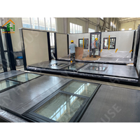 Maisons conteneurs préfabriquées, personnalisables et pliables pour bureaux et hôtels - Écologiques et à installation rapide