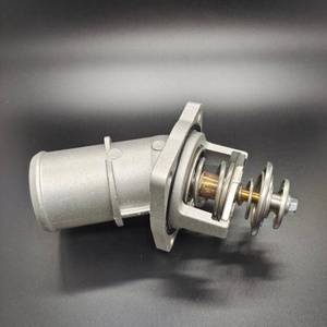 Pièces <span class=keywords><strong>de</strong></span> <span class=keywords><strong>thermostat</strong></span> <span class=keywords><strong>de</strong></span> <span class=keywords><strong>refroidissement</strong></span> neuves 275330 458 <span class=keywords><strong>Thermostat</strong></span> 488 Tuyau <span class=keywords><strong>de</strong></span> <span class=keywords><strong>liquide</strong></span> <span class=keywords><strong>de</strong></span> <span class=keywords><strong>refroidissement</strong></span> Boîtier <span class=keywords><strong>de</strong></span> <span class=keywords><strong>thermostat</strong></span> compatible avec les pièces détachées automobiles Ferrari - Product Image 6