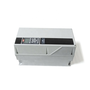 Convertidor de Frecuencia 131B4974 480V/380V 2.2kW, Control Vectorial Trifásico VFD para Control de Velocidad de Motor AC 131F0430 - Product Image 6