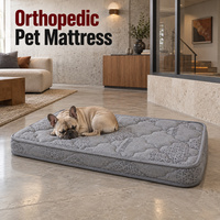 Matelas orthopédique pour chien avec options de personnalisation : étiquettes de marque, tissus de revêtement, passepoil et matelassage pour marques privées