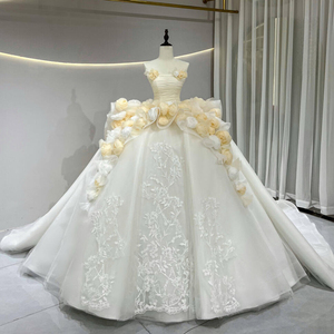 JFH32 Magnifique Robe de Mariée Femme Col Bateau Empire Corset Fleurs 3D Bouffantes Traîne Chapelle Robe de Bal Moderne en Dentelle Pailletée - Product Image 1