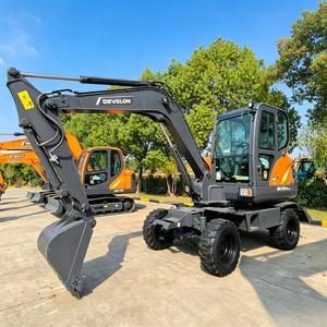 Performances de déplacement sur route agil, compatibilité multi-outils, excavatrice sur roues de 6 tonnes DX60W ECO, unité de terrassement à économie d'énergie pour les travaux urbains. - Product Image 1