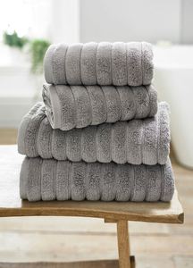 Ensemble de serviettes de bain Zerotwist 100% coton BCI, velours doux, haute absorption, écologique, durable, texture côtelée - Product Image 2