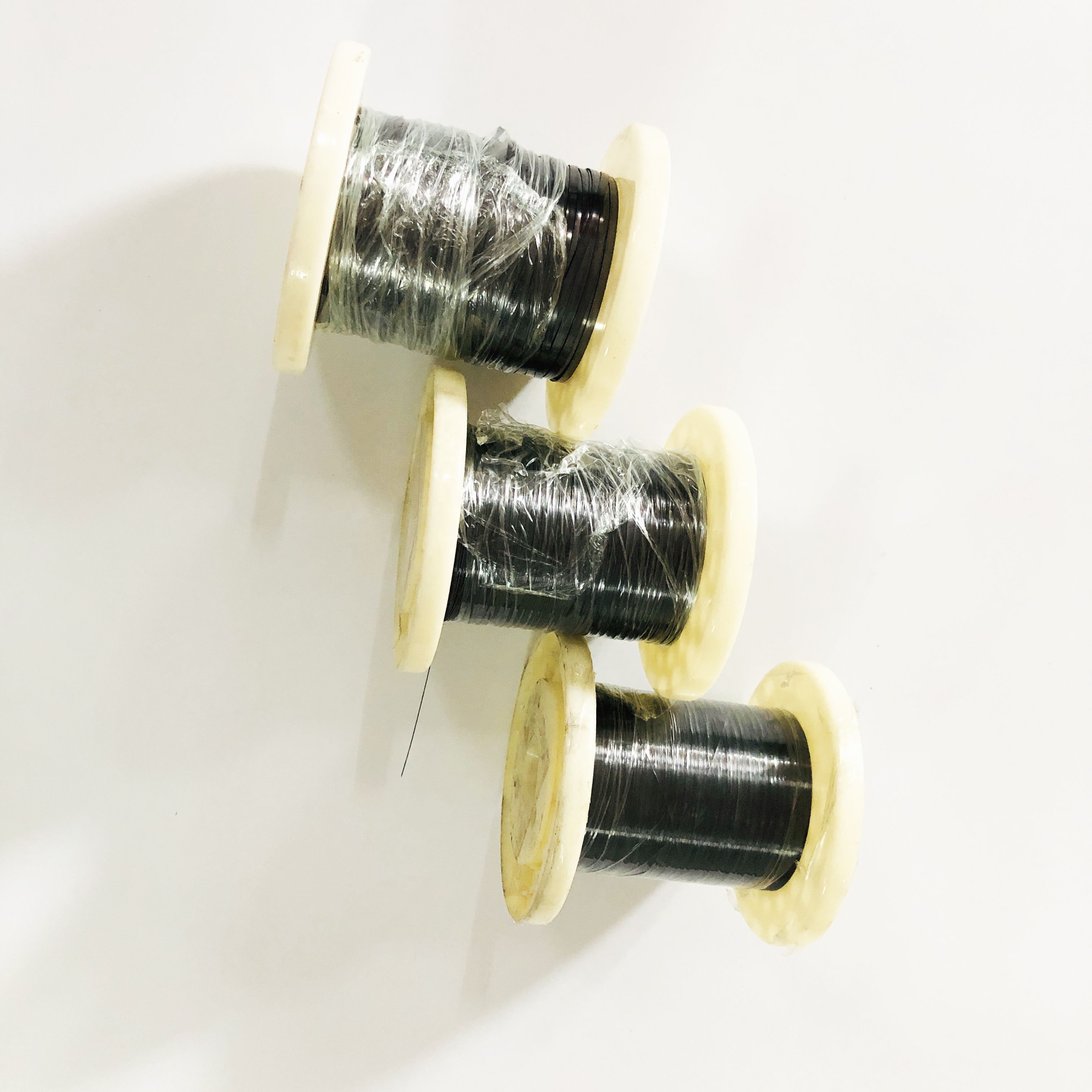 Цена по прейскуранту завода-изготовителя на кг 0,3 мм Tini-01 сплава с памятью формы проволоке для продажи