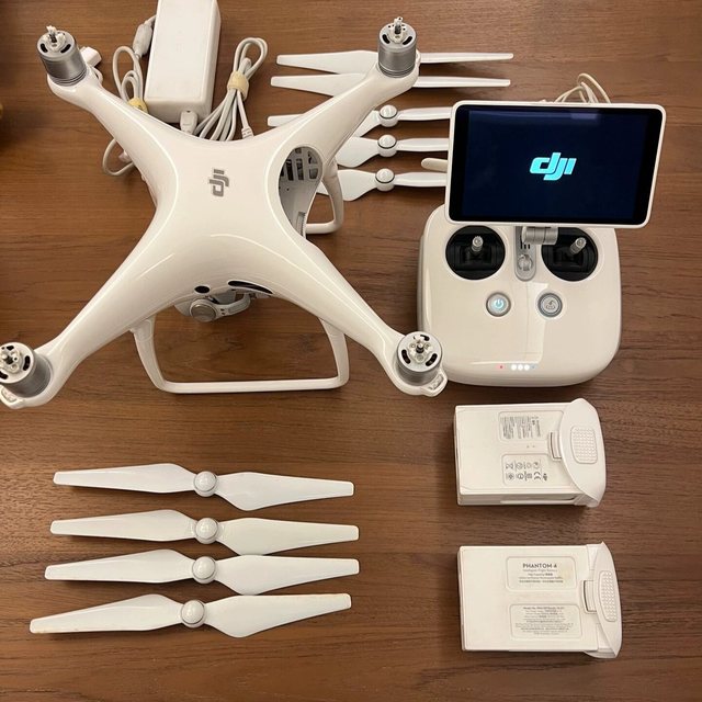 Phantom 4 Pro V2.0 Hot Sale 4K Camera 3-Axis Gimbal 7KM 30 Minutes Flight GPS Return Professional RC Drone Aircraft Quadcopter