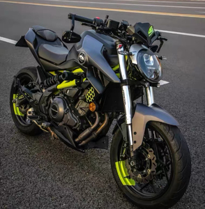 มอเตอร์ไซค์มือ<span class=keywords><strong>สอง</strong></span>แบบสตรีท ใช้เครื่องยนต์ 4 สูบ และเป็นมอเตอร์ไซค์ของแท้ - Product Image 5