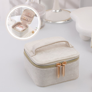 Bolsa de Viaje de Piel Sintética de Lujo con Logotipo Personalizado, Bolsa de Almacenamiento para Joyas, Anillos, Aretes y Collares, Envoltorio de Regalo - Product Image 4