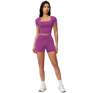 Ensemble de yoga pour femme : Soutien-gorge de sport dos nageur à lignes contrastées et leggings taille haute moulants effet fesses galbées - Product Image 6