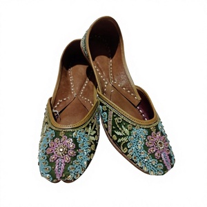 BS INTERNATIONAL Chaussures de marche et de course quotidiennes pour filles, en cuir véritable, à lacets, couleur personnalisée, style fantaisie, tendance mode traditionnelle, pour mariée - Product Image 5