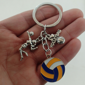 Llavero de Voleibol de Aleación QYS, Colgante 'I Love Volleyball', Anillo para Llaves Deportivo, Regalo para Atletas y Aficionados - Product Image 2