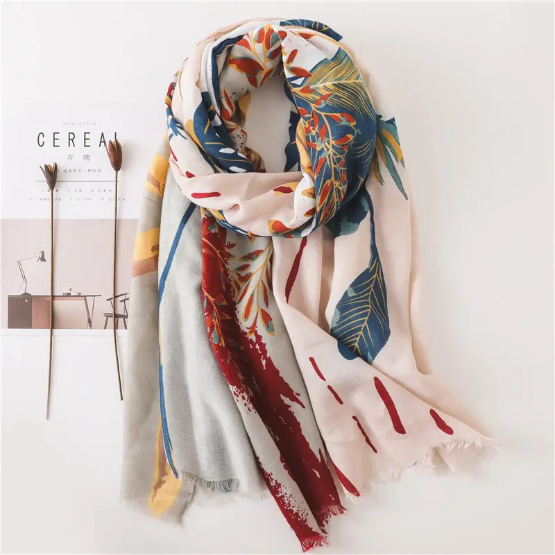 Wholesale 2020 hot sale spring scarf women fashion cozy cotton bright pattern printed korea muffler scarf