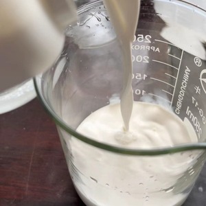 Estearato de Zinc a Base de Agua (CAS 557-05-1), Emulsión <span class=keywords><strong>Blanca</strong></span>, Aditivo de Pulido para Recubrimientos de Madera, Pinturas Industriales y Resinas; Proporciona - Product Image 1