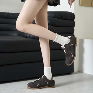 Chaussures de sport décontractées respirantes en maille à lacets pour adolescentes et femmes, baskets tendance d'été pour la marche - Product Image 2