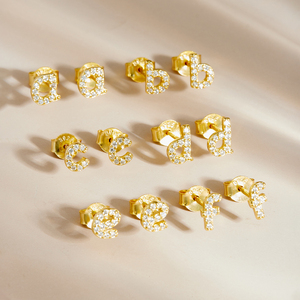 Pendientes de tuerca FUAMAY de moissanita auténtica con letras del alfabeto A, B, D, E, H, S, A-Z, de plata de ley 925 con baño de rodio, calidad D VVS1, del fabricante - Product Image 6