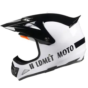 2024 하이 퀄리티 오토바이 전체 얼굴 헬멧 떨어져 도로 경주 성격 안전 오토바이 헬멧