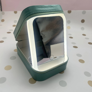 Portable Leather Makeup Case Jewelry Cosmetic Travel Organizer Custom Green Beauty Case <b>with</b> LED <b>Mirror</b> - Product Image 3