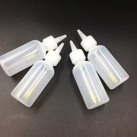 Bouteille en plastique de 50 ml avec aiguille injectrice, distributeur de liquide, d'alcool, de colophane et de pâte à souder pour le nettoyage de cartes PCB de téléphones et la réparation par soudage