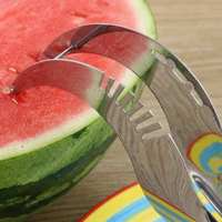 OEM Großhandel Wassermelonen-Schneider aus Edelstahl mit Doppelklinge, Ergonomischer Servierer, Mehrfarbiges Küchenwerkzeug