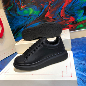 Zapatillas Deportivas de Alta Calidad, Totalmente Negras, con Suela Gruesa y Cordones, Modernas para Invierno y Primavera - Product Image 4